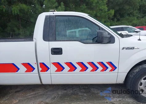 2013 Ford F150 z USA, uszkodzony, nr VIN 1FTMF1CM4DKG02401